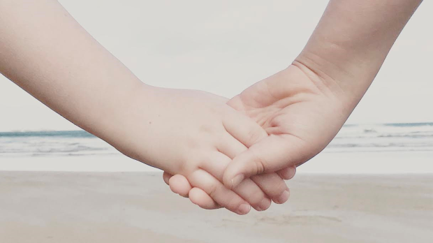 Holding Hands.png